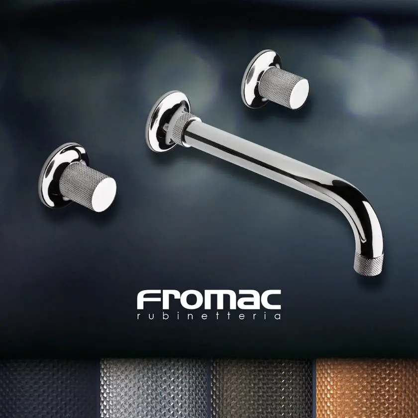 chrome wall faucet